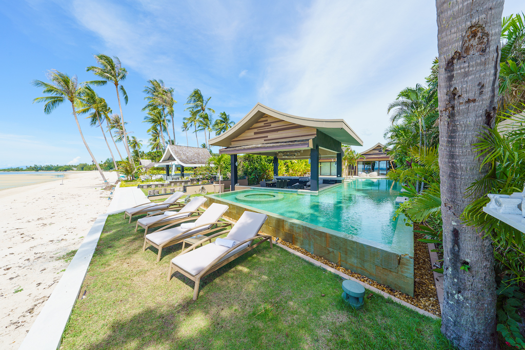 Samui Beach Villa Beachfront Pool