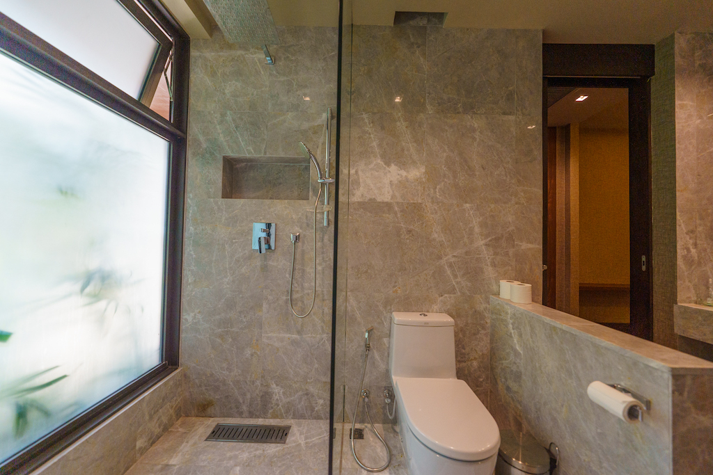 Samui Beach Villa Shower