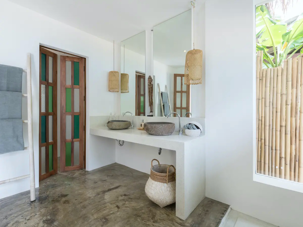 Samui Beachfront Villa Bathroom 4