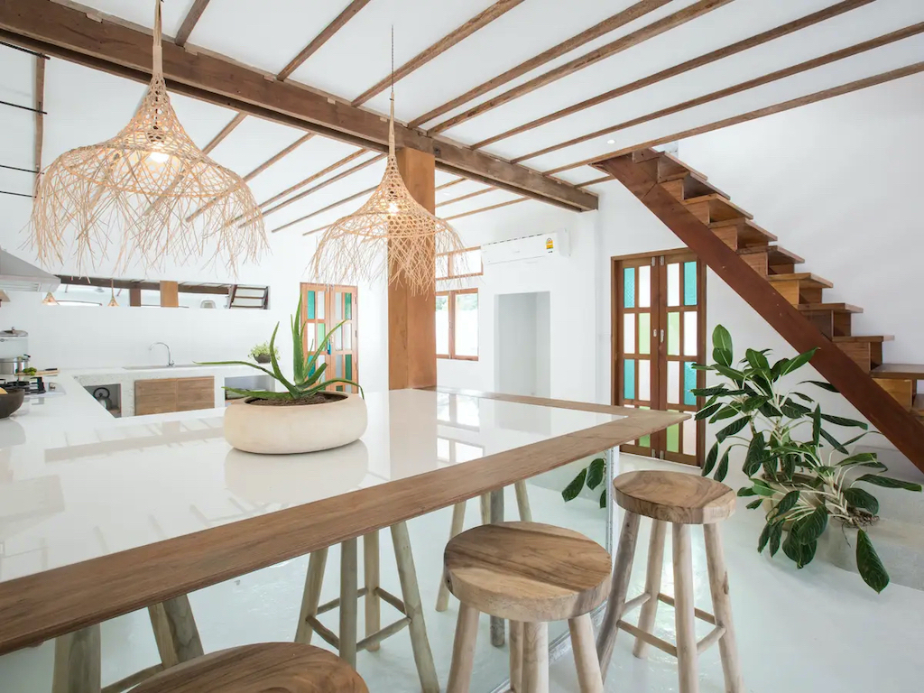 Samui Beachfront Villa Breakfast Bar