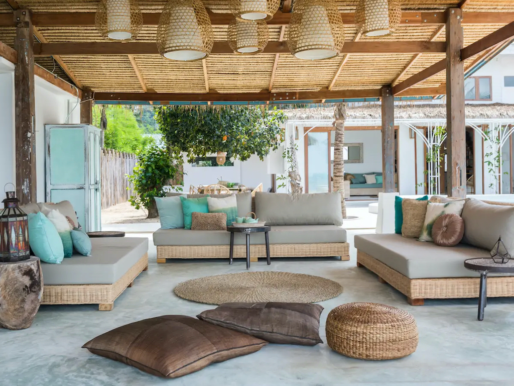 Samui Beachfront Villa Sala