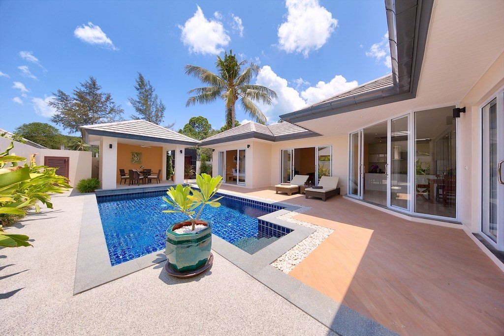Samui Beachside Villa Exterior