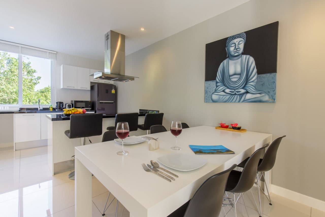 Samui Freehold Property Dining Table