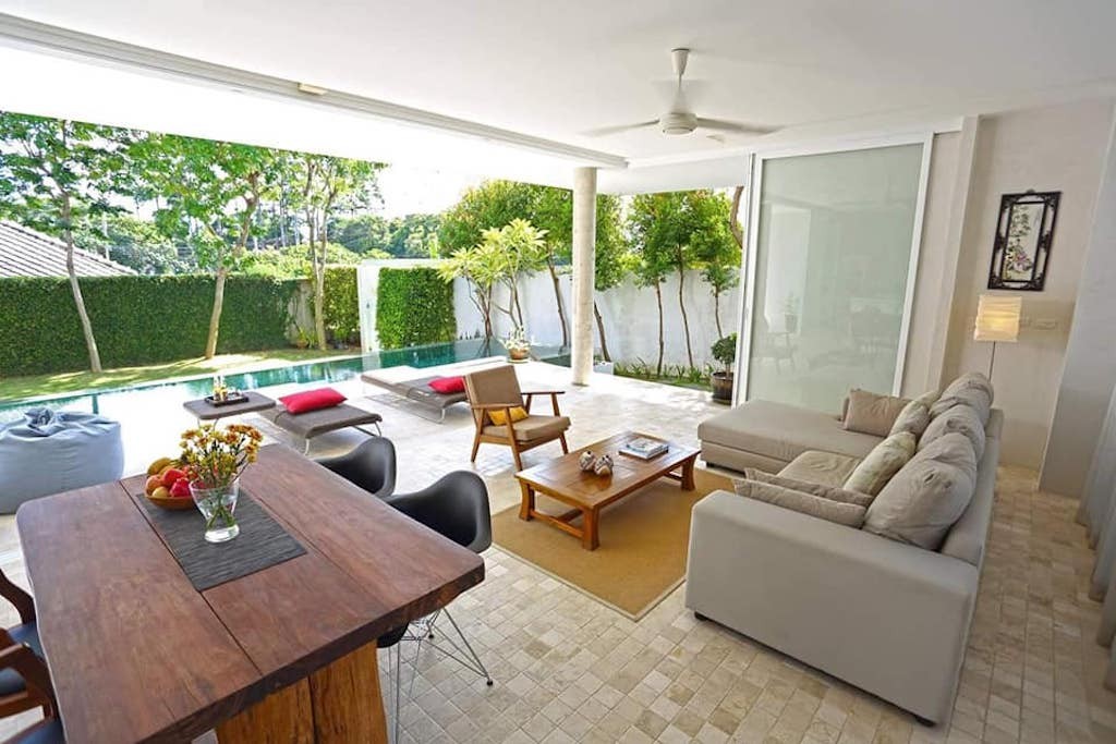 Samui Property Bang Po Living