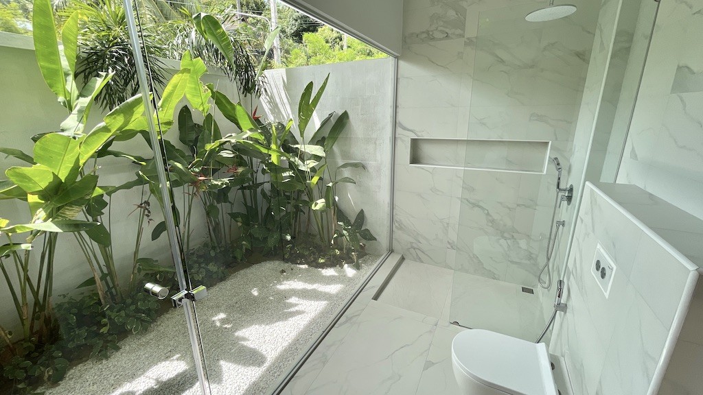 Shower 3