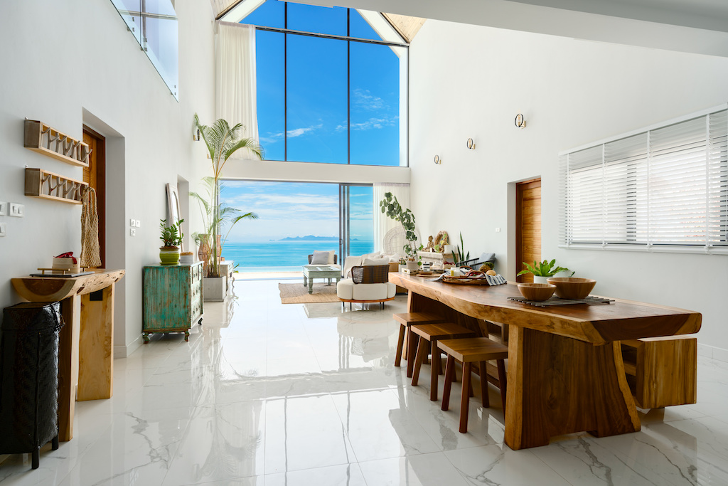 Lounge View