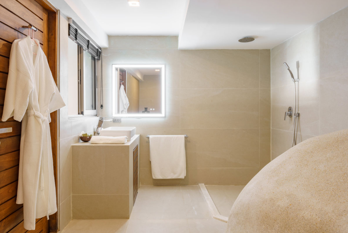 Koh Samui Sea View Property Shower