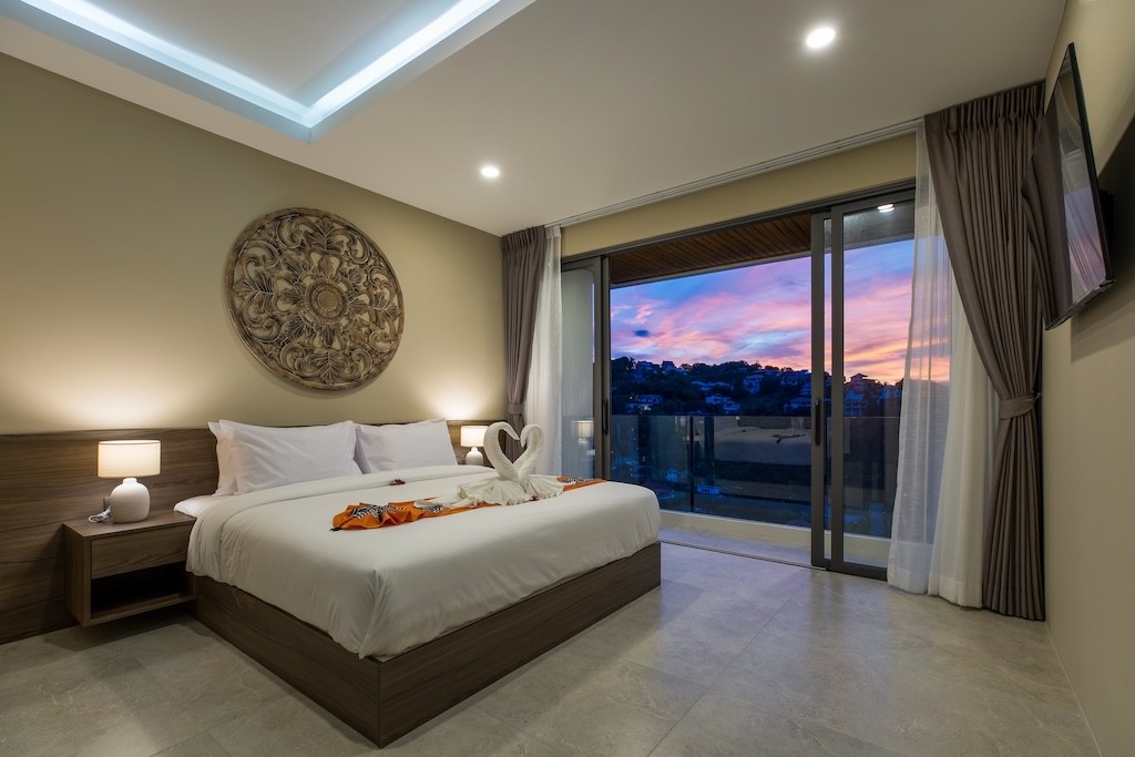 Santi Peak Villas Samui Bedroom 2