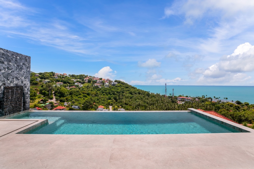 Santi Peak Villas Samui Pool