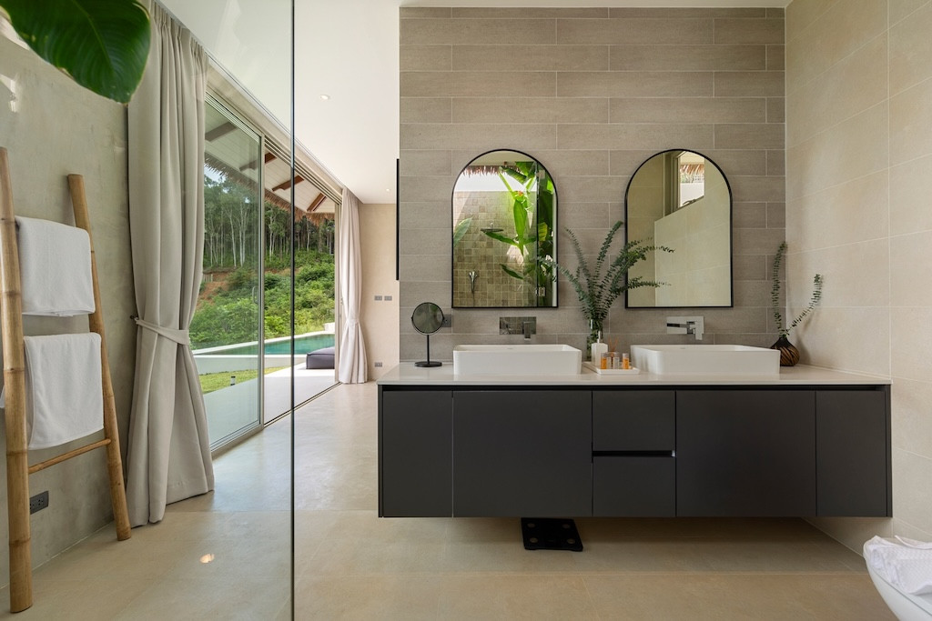 Sea View Balinese Koh Samui Villa Bathroom