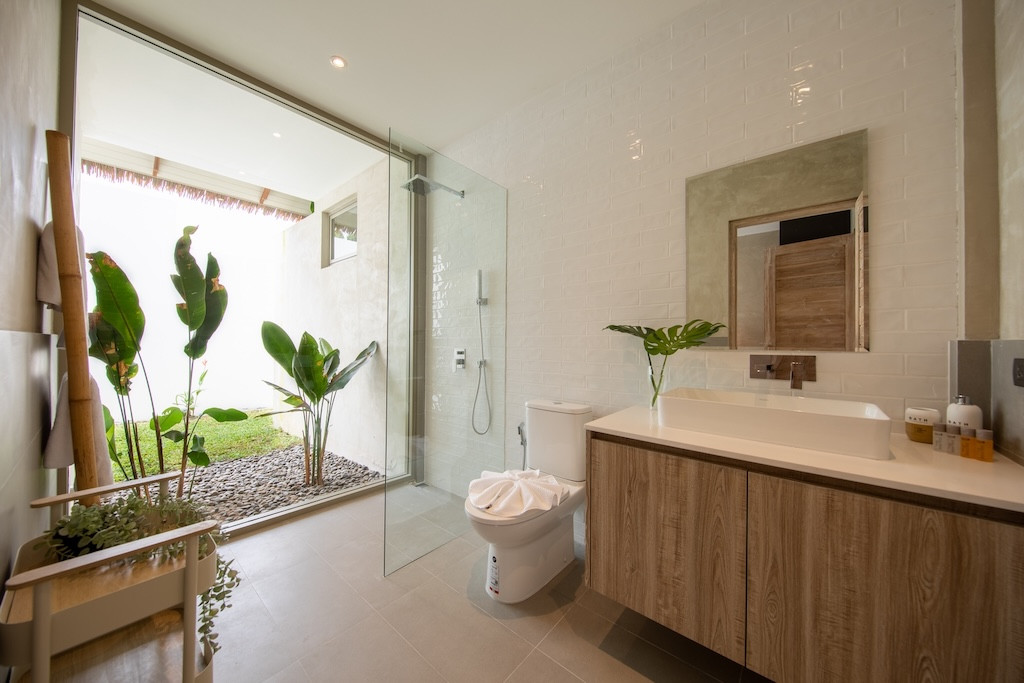 Sea View Balinese Koh Samui Villa Bathroom