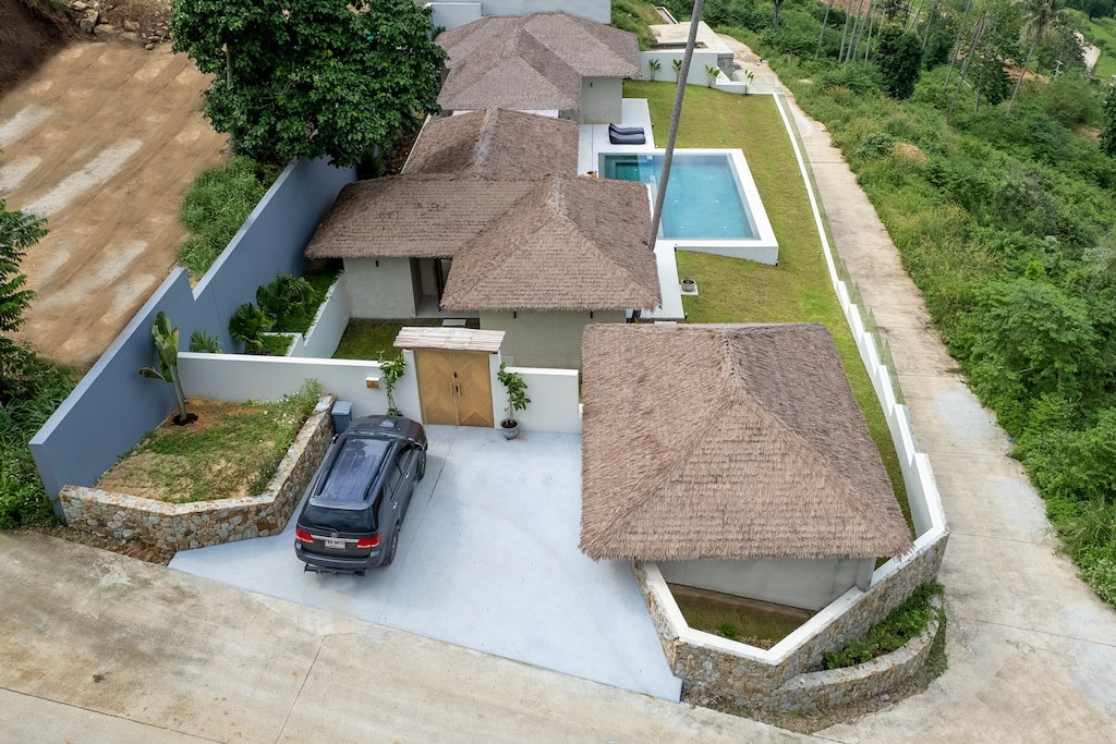 Sea View Balinese Koh Samui Villa Parking
