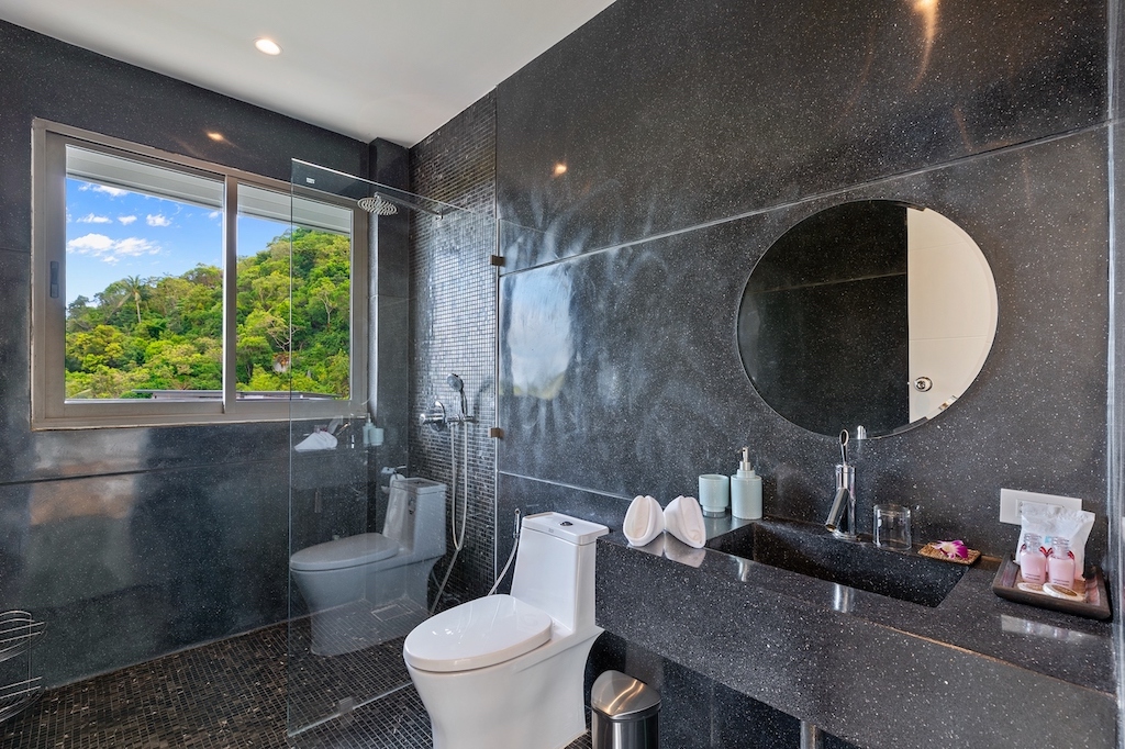 Sea View Chaweng Noi Villa Bathroom 4