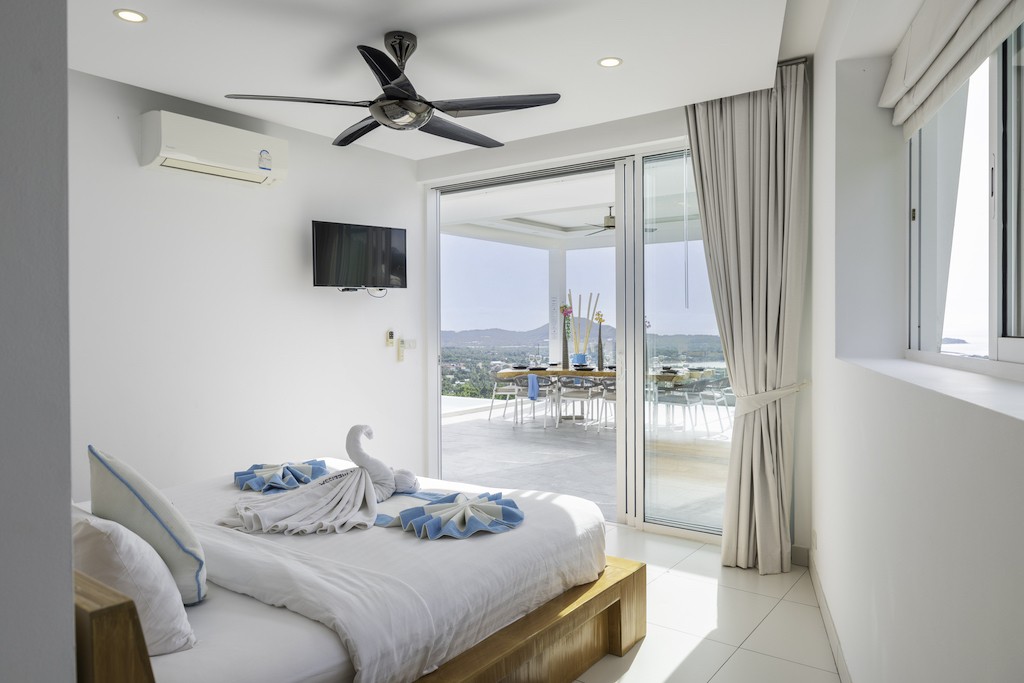 Sea View Chaweng Villa Bedroom