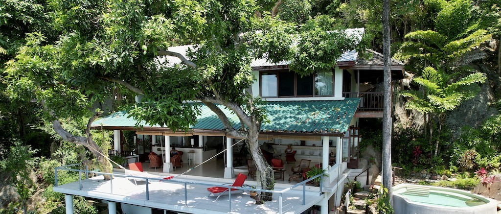 Sea View Island Retreat