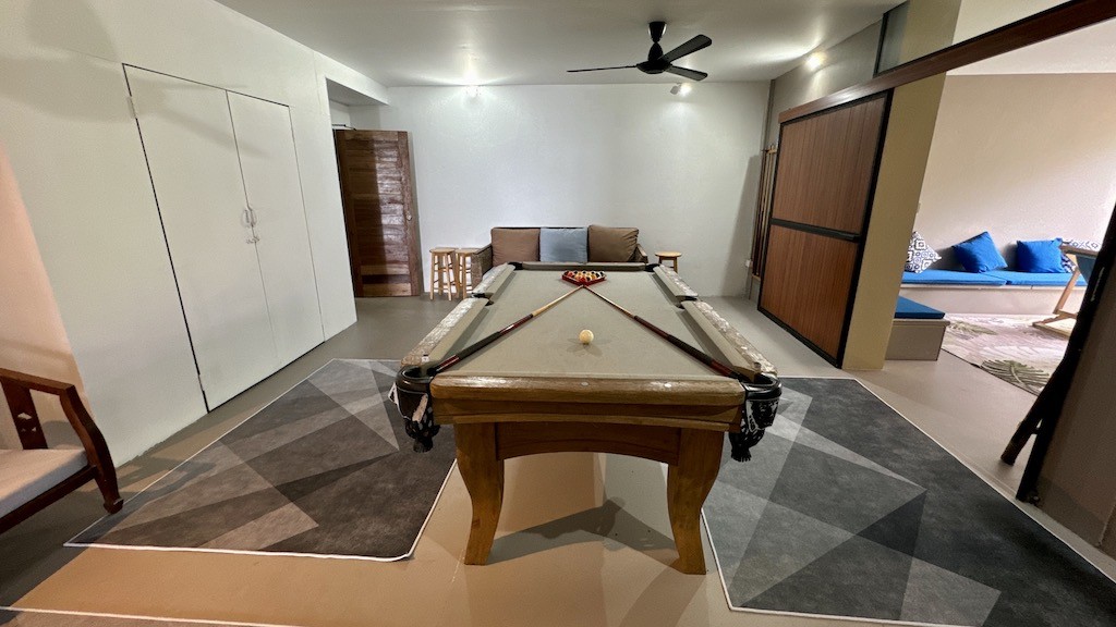 Sea View Property In Chaweng Noi Pool Table