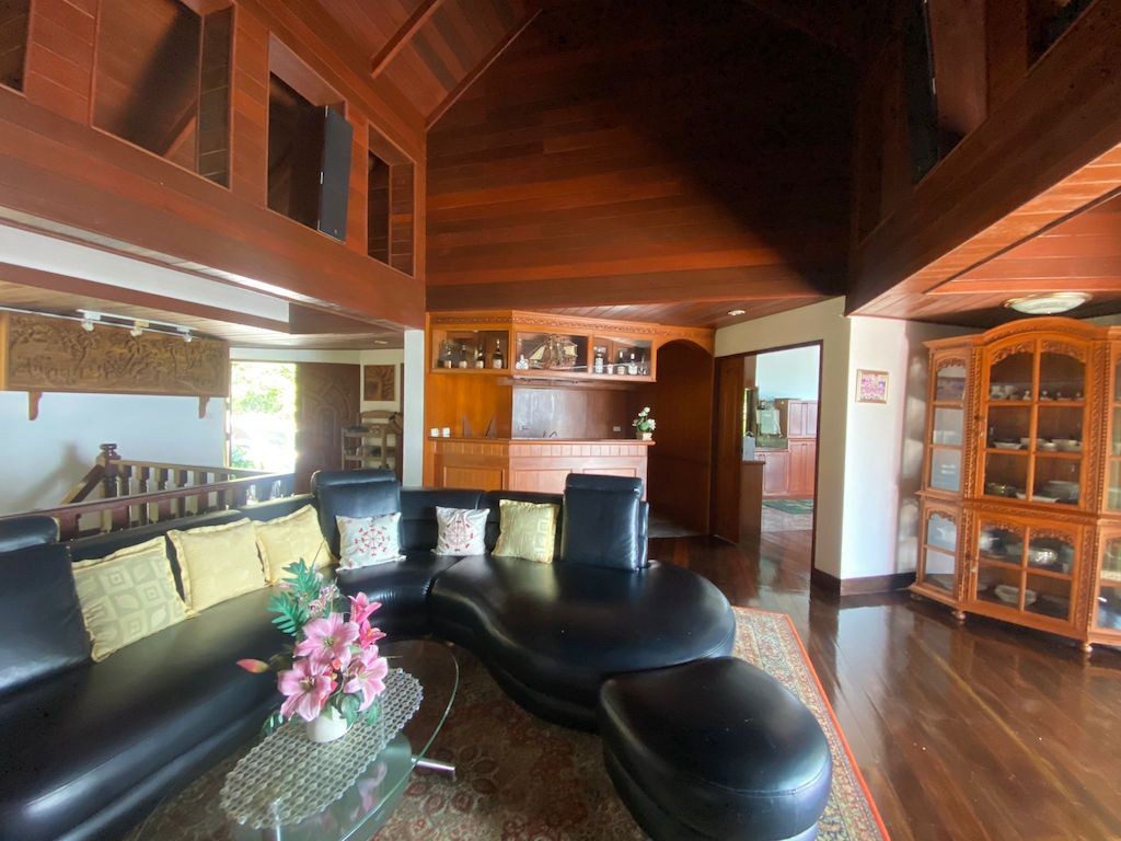 Sea View Villa For Sale In Koh Samui Lounge Area