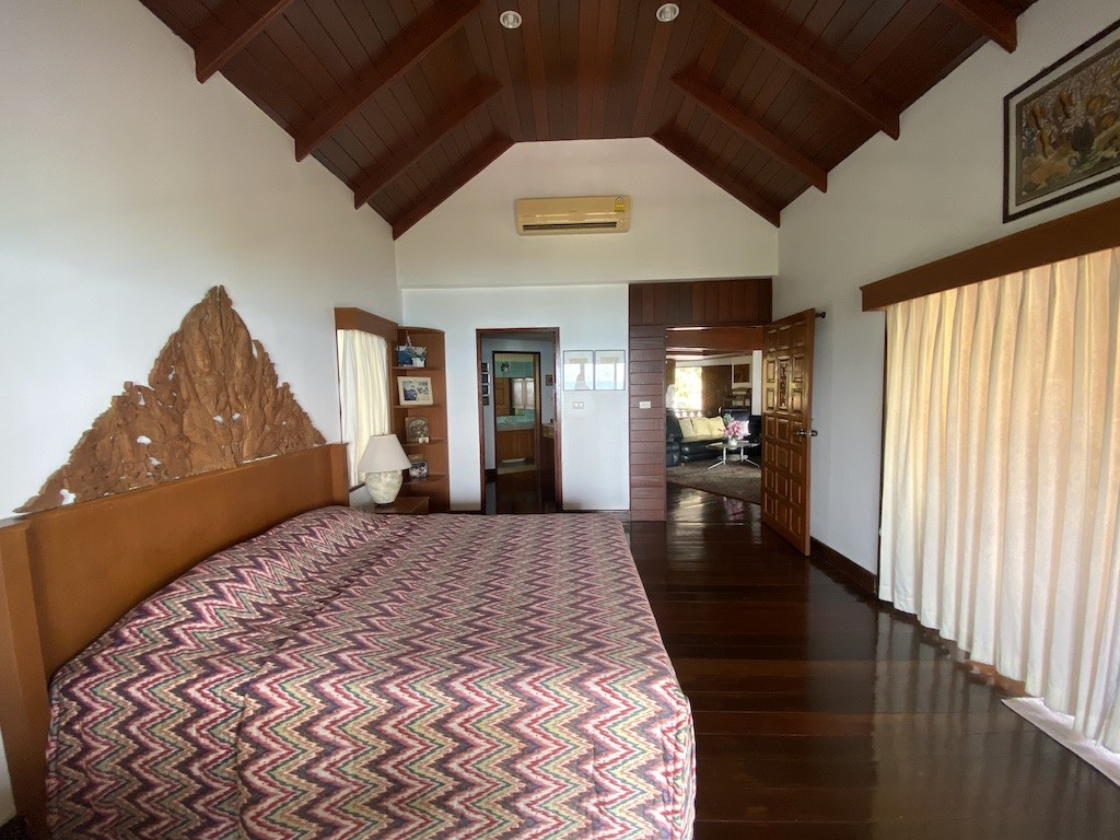 Sea view villa For Sale In Koh Samui Bedroom 3