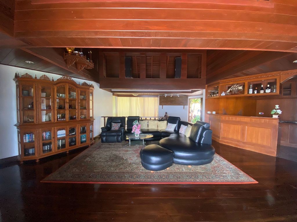 Sea View Villa For Sale In Koh Samui Lounge