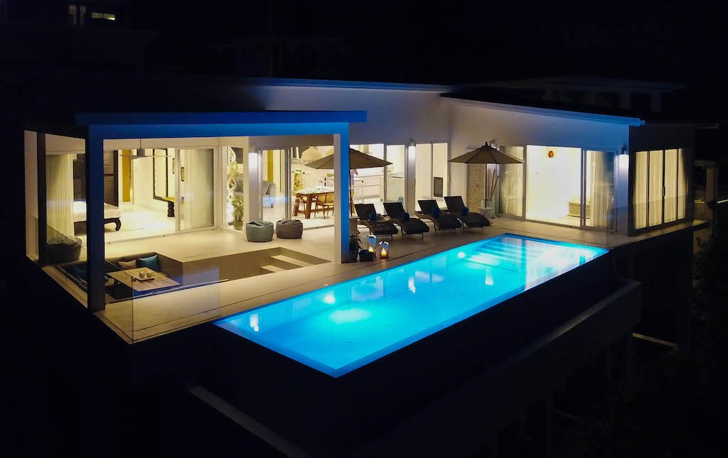 Sea View Villa In CHaweng Noi At Night