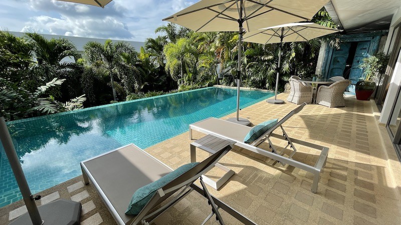 Sun Loungers