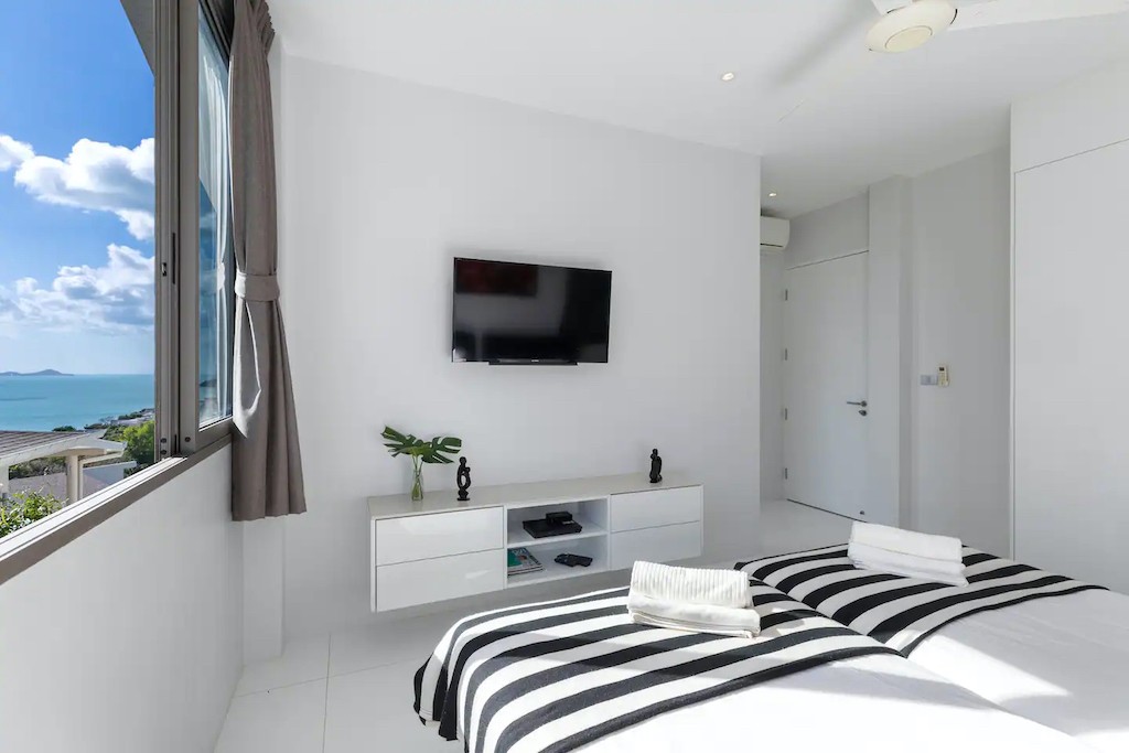 Sunset View Property For Sale In Koh Samui Bedroom 3