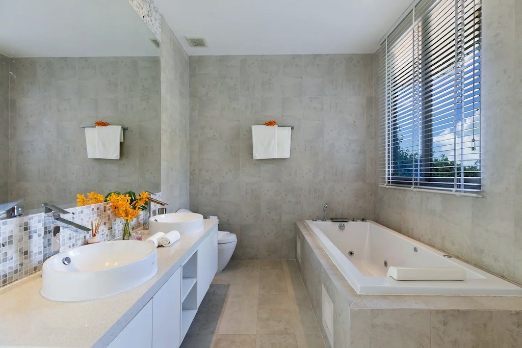 Sunset View Property For Sale In Koh Samui Bathroom