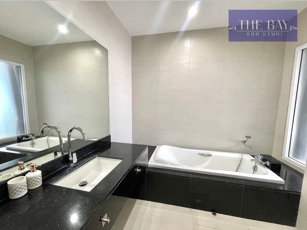 The Bay Condo Koh Samui Bathroom