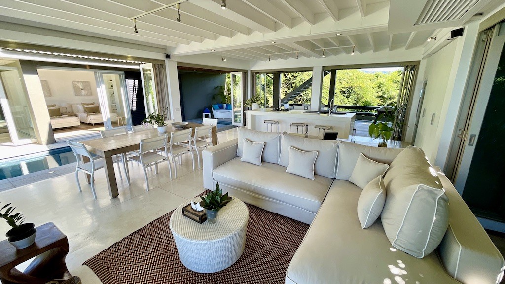 The Headland Samui Lounge