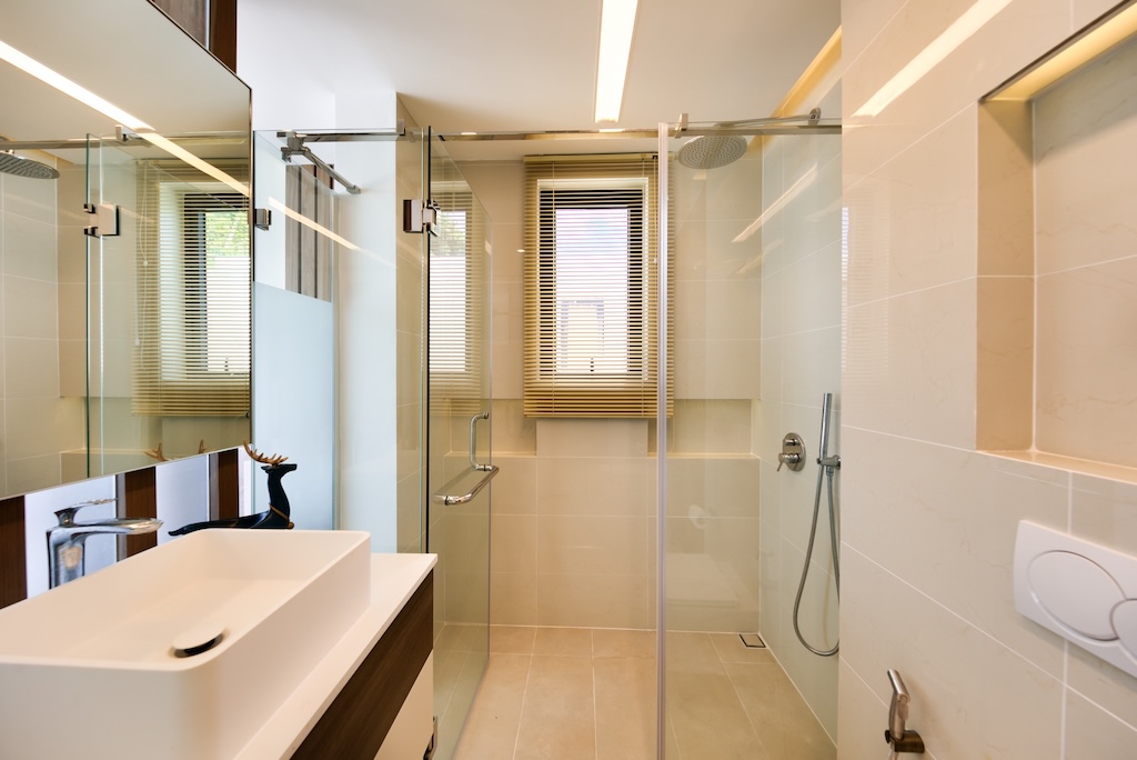 The Wave 2 Residence Villa Bathroom Bathroom