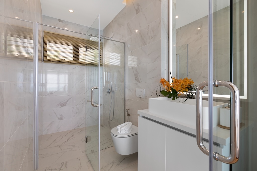 The Wave II Three Bedroom Villa For Sale Bathroom