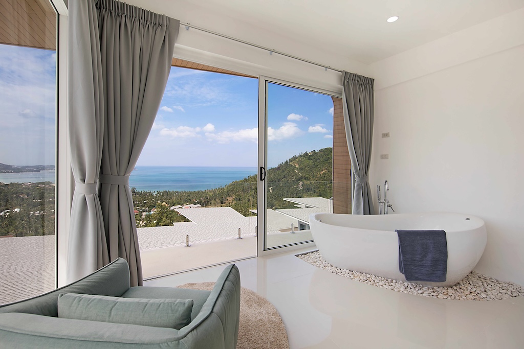 The Wave Koh Samui Villa Bath