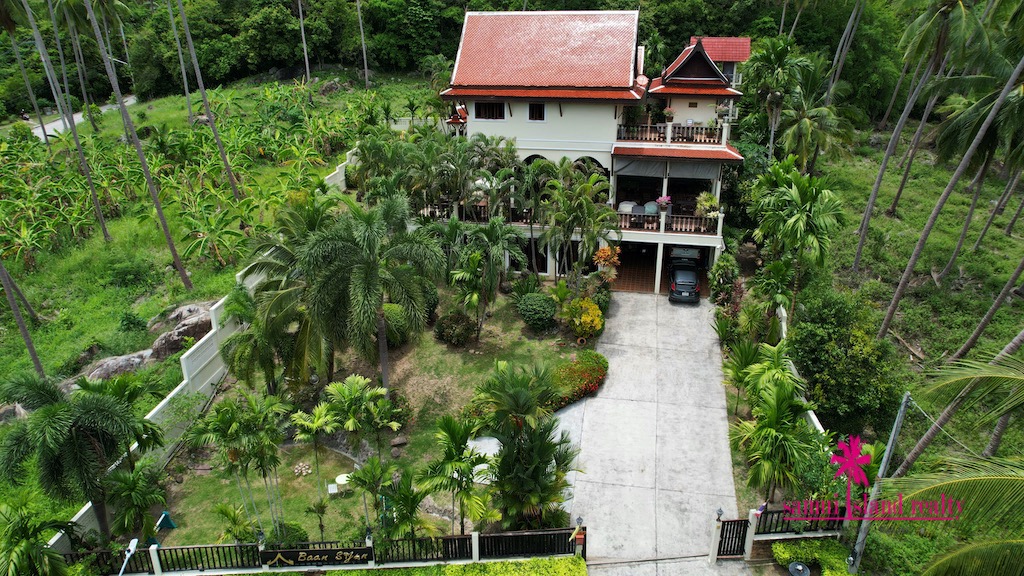 Traditional Thai Style Villa Front Image