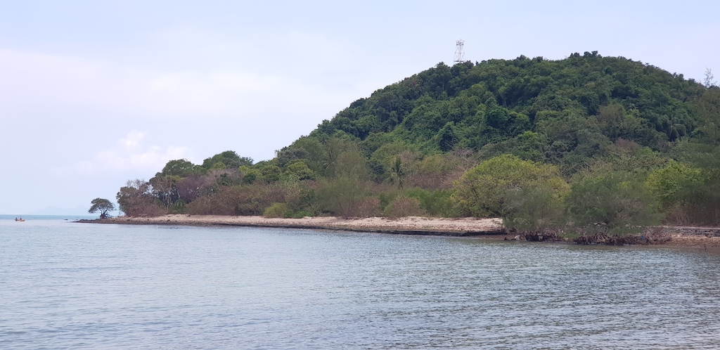 Unique Beachfront Land For Sale Peninsular