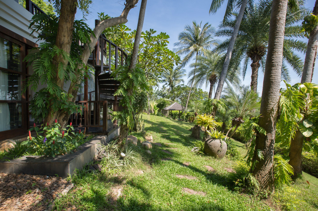 Unique Beachfront Property Ko Samui Garden