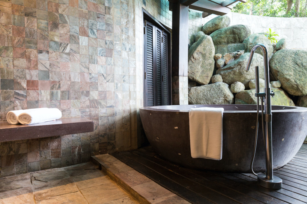 Unique Beachfront Property Ko Samui Outdoor Bathtub
