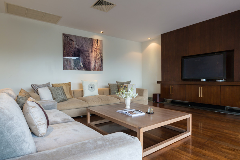 Unique Beachfront Property Ko Samui TV Lounge