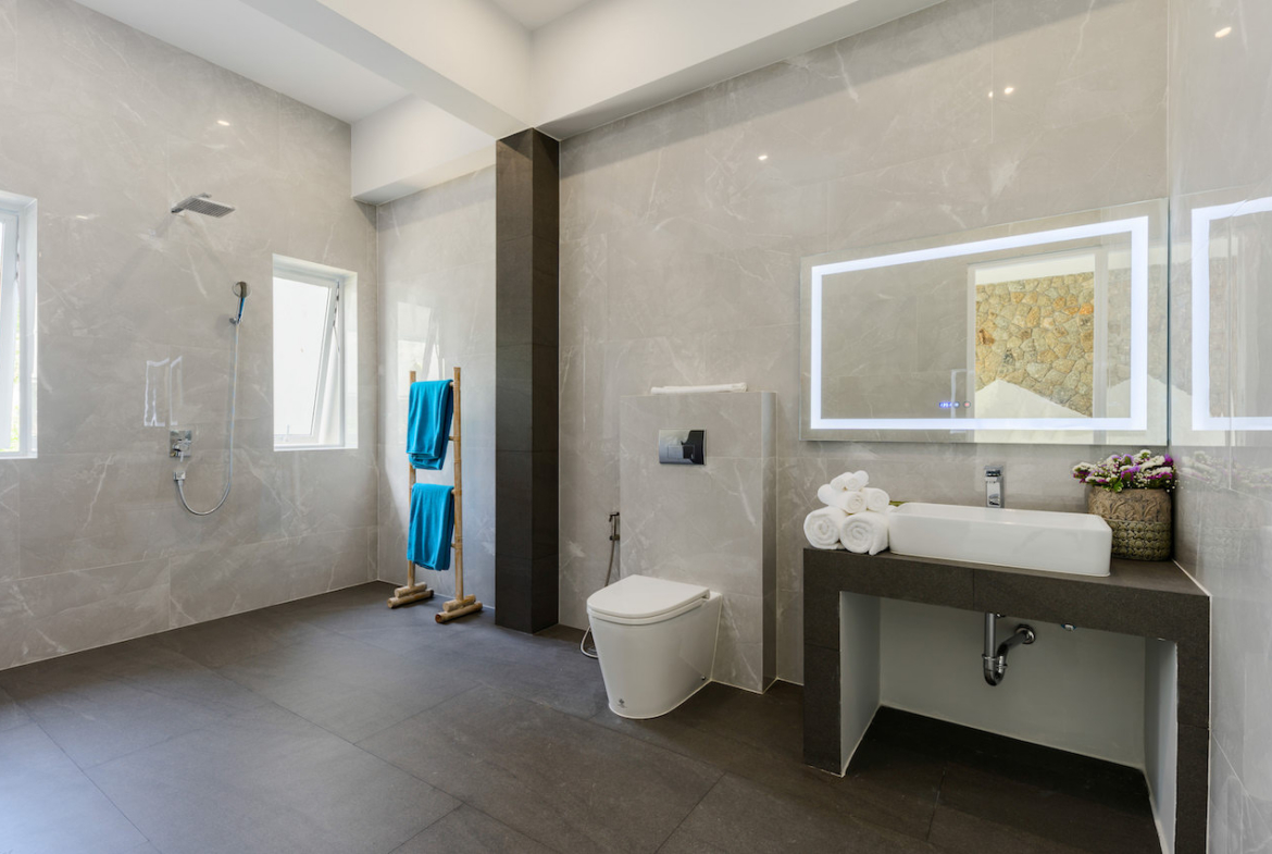 Villa Amelie Bathroom 2