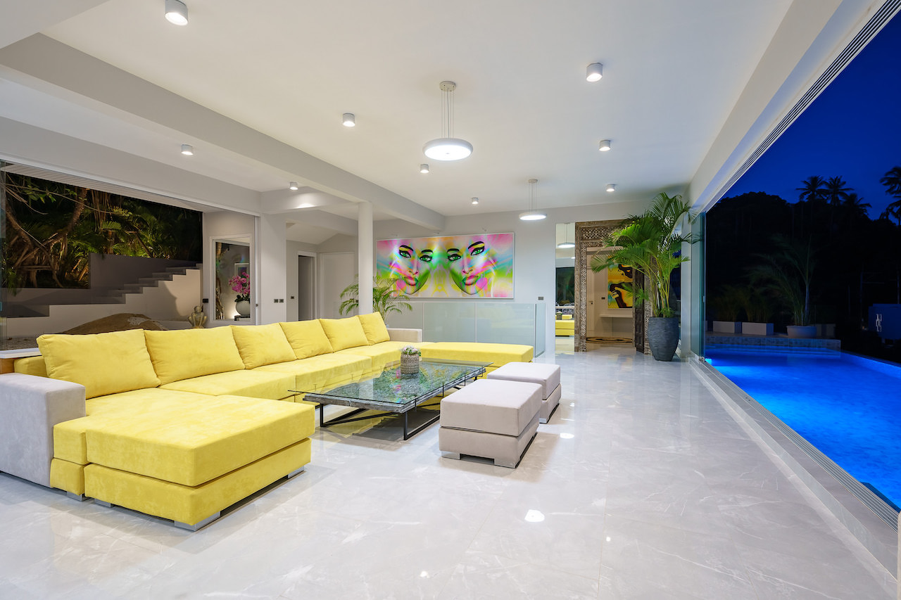 Villa Amelie Living Area At Night