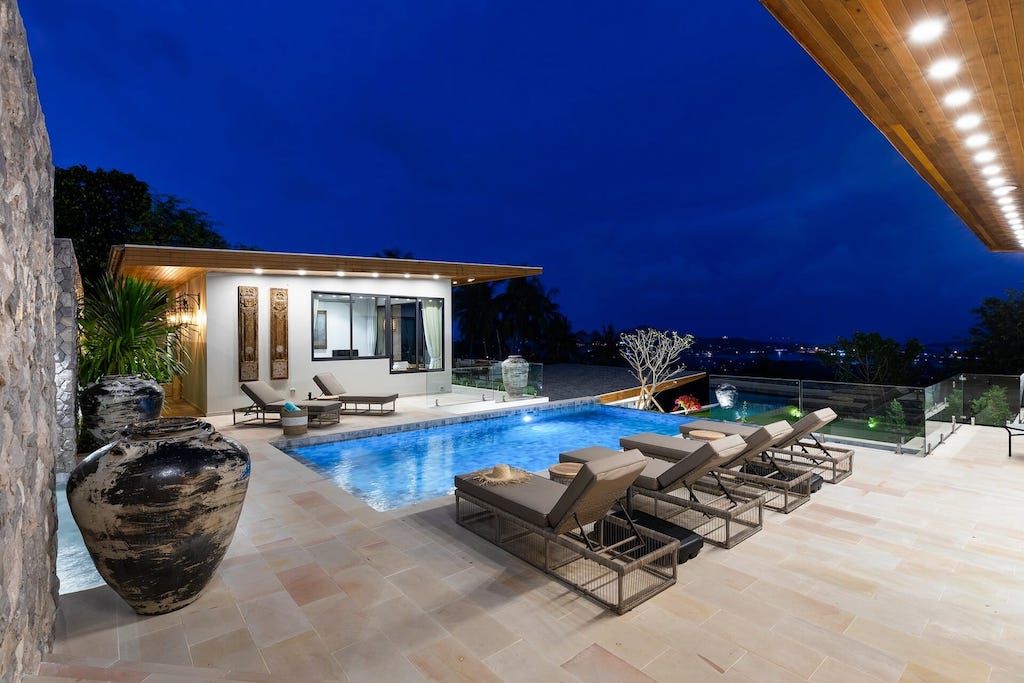 Villa Asi Pool At Night