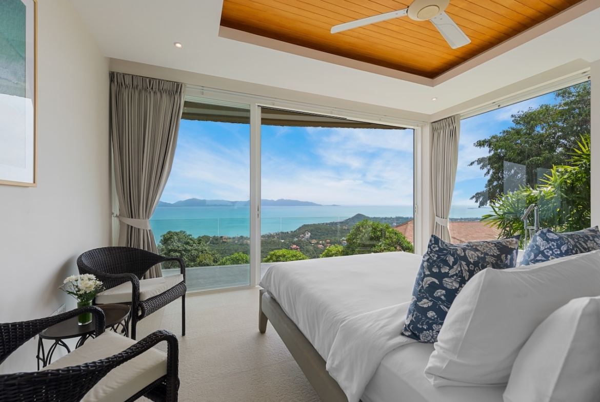 Villa Capo Bedroom