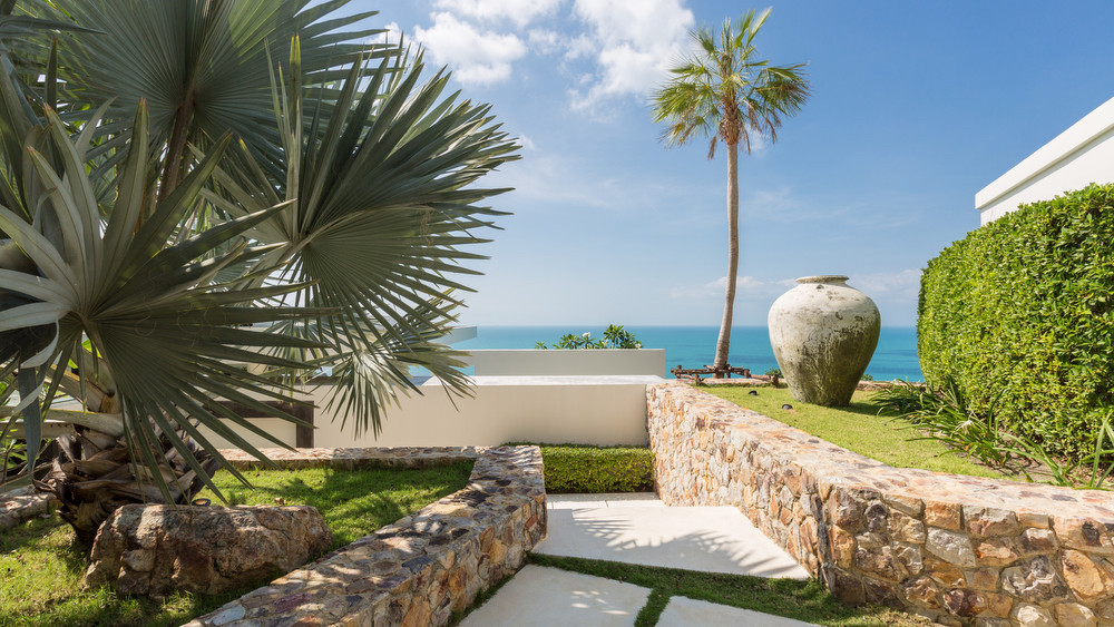 Villa Celadon Walkway