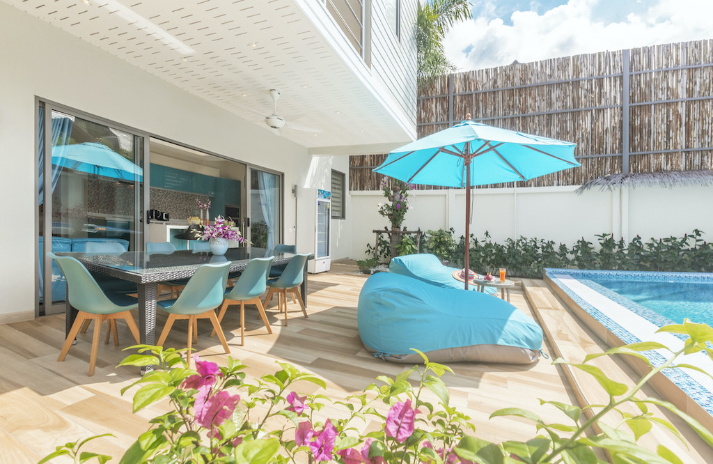 Covered Outdoor Living Area