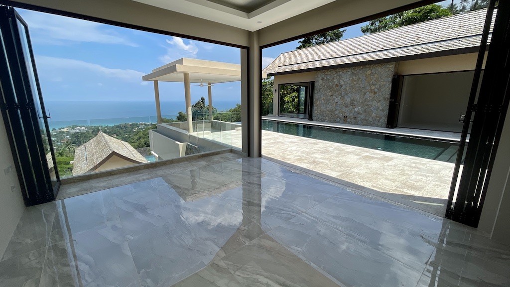 Villa Delapan Bedroom