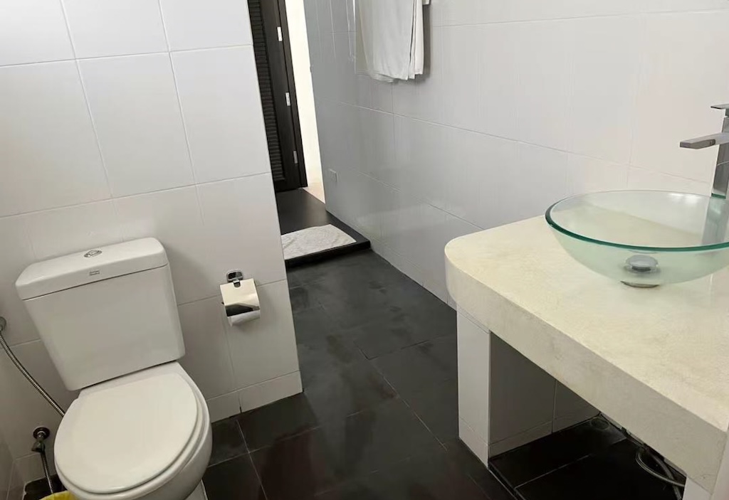 Villa For Sale At Samui Sanctuary Bathroom