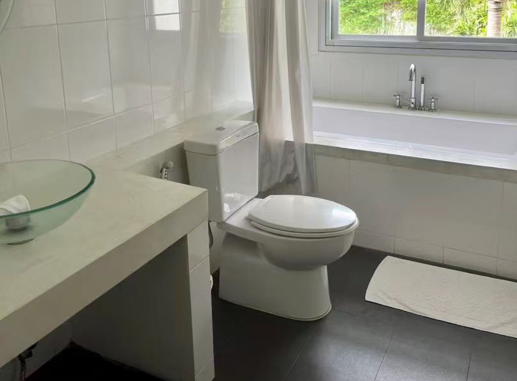 Villa For Sale At Samui Sanctuary Bathroom