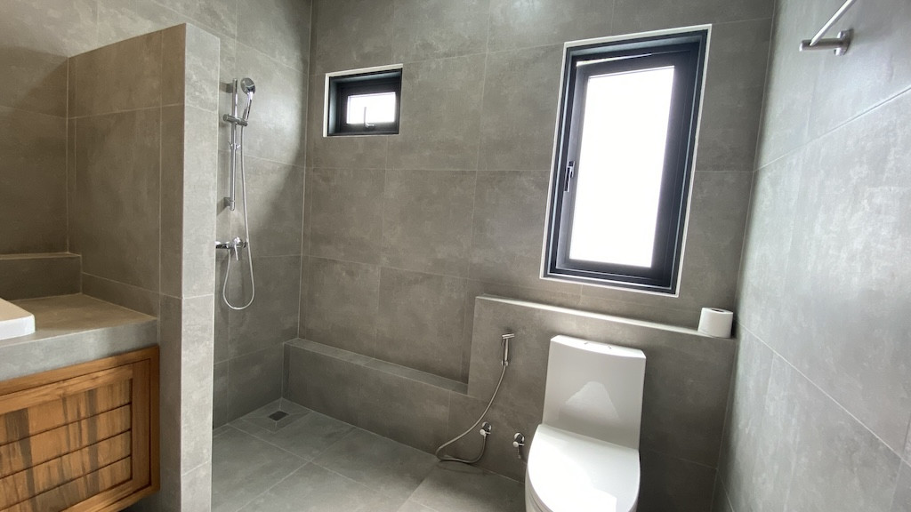 Villa For Sale In Koh Samui Bathroom