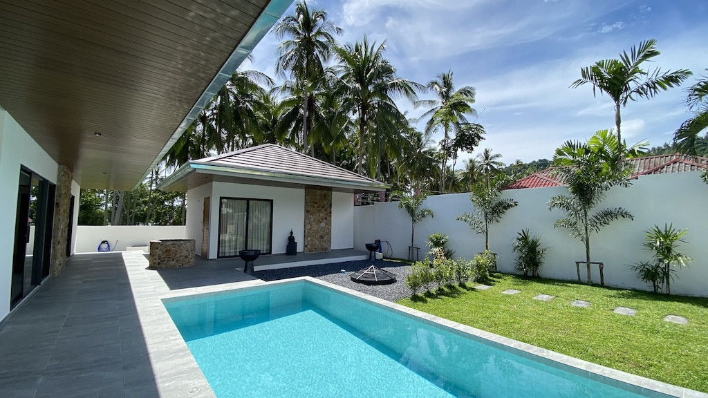 Villa For Sale In Koh Samui Pool
