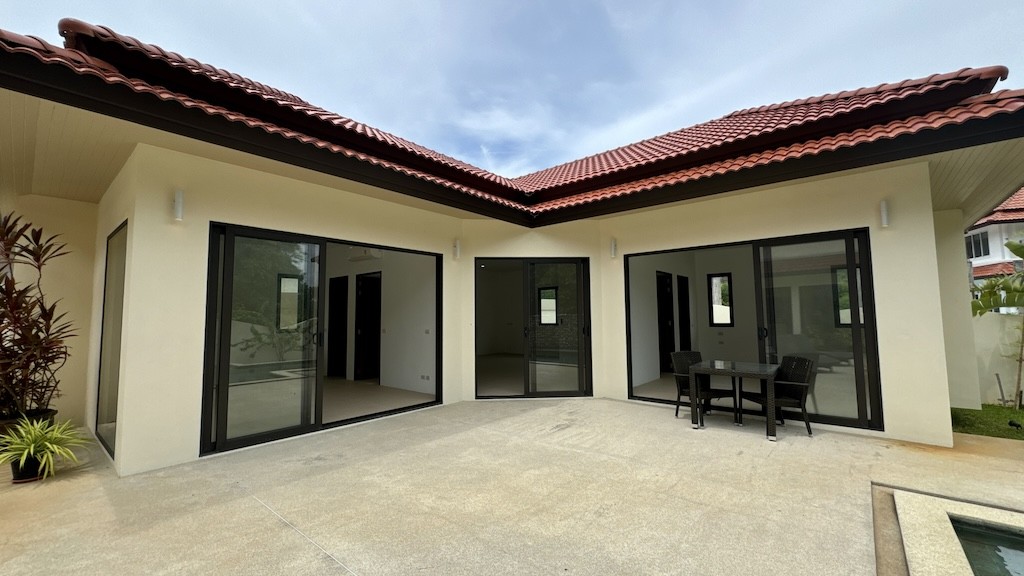 Villa For Sale in Plai Laem Koh Samui Guest PAvilion