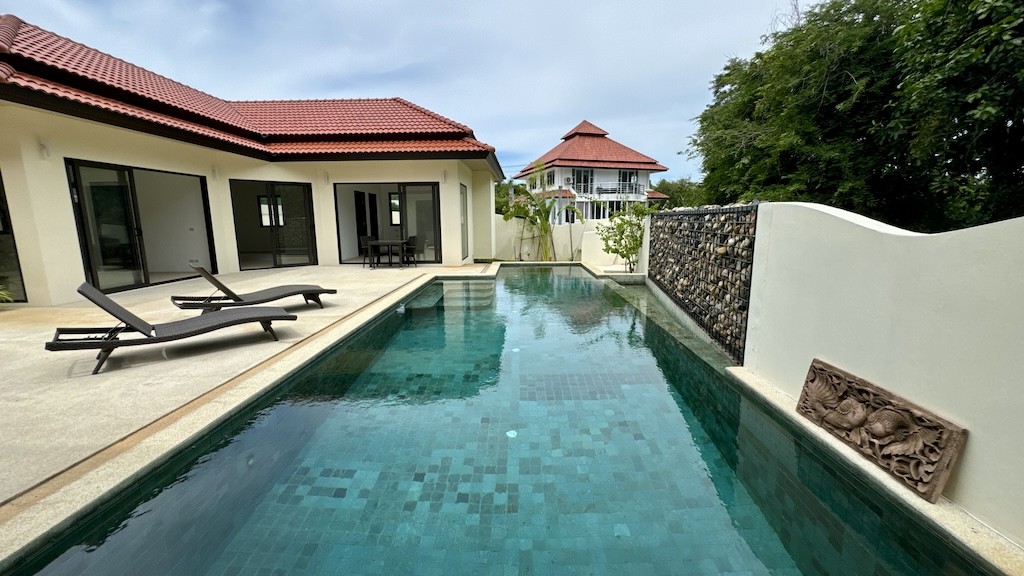 Villa For Sale In Plai Laem Koh Samui Private Pool